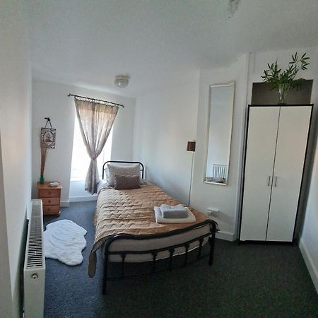 Charming Lincoln Cottage Family & Pet-Friendly Εξωτερικό φωτογραφία